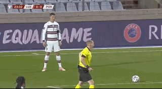 1617152911129036819.gif 世界杯手机高清观看软件下载-命中率只有1.51% C罗任意球浪射引葡媒质疑